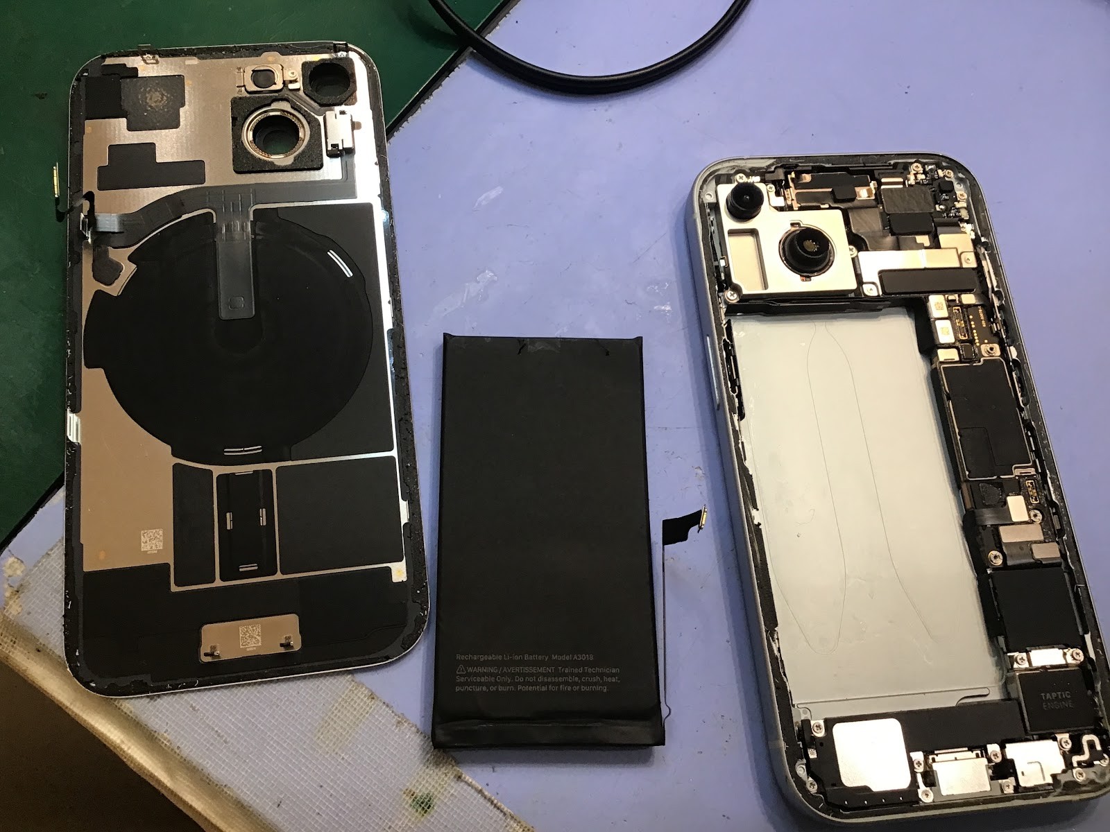 iPhone15のバッテリー交換ならデータそのまま修理可能なスマホ修理工房セレオ甲府店へ！
